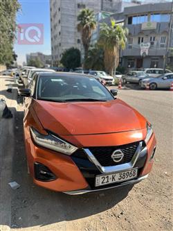 نيسان ماكسيما